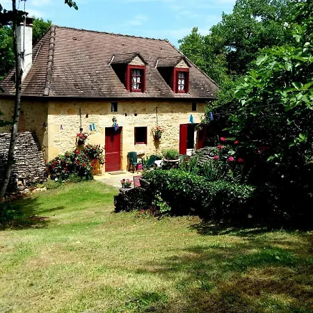 Charmante Maison En Dordogne Avec Jardin Et Cheminee - Fr-1-616-49 * Sainte-Mondane